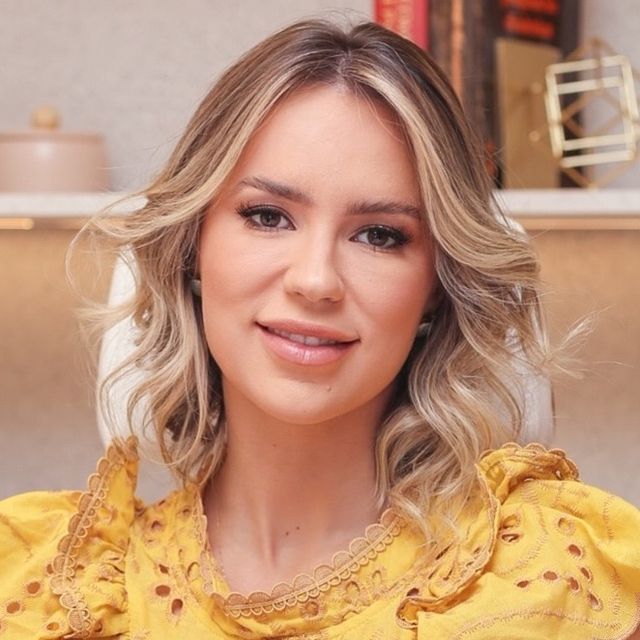 Ana Claudia de Melo, Psiquiatra Divinópolis