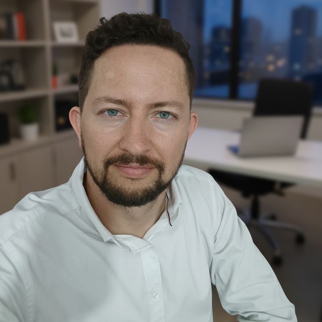 Cesar Andres Gomez Jaramillo, Psicólogo Mariquita