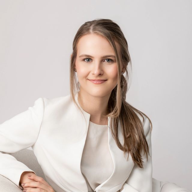 Laura Bialecki, Reumatologista Criciúma