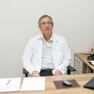 Ampliar imagem: Paulo Facciolla Kertzman, Ortopedista - Traumatologista São Paulo