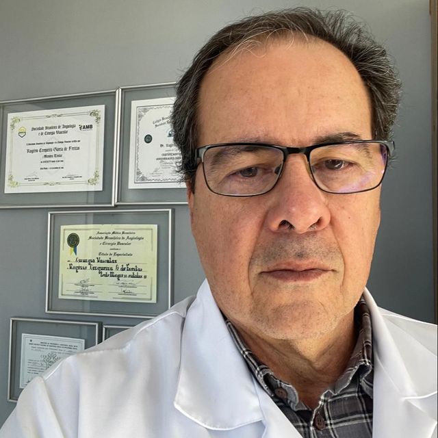 Rogerio Cerqueira Garcia de Freitas, Cirurgião vascular Cabo Frio