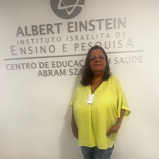 Ampliar imagem: Roberta Almeida Martielo, Psicólogo Rio de Janeiro