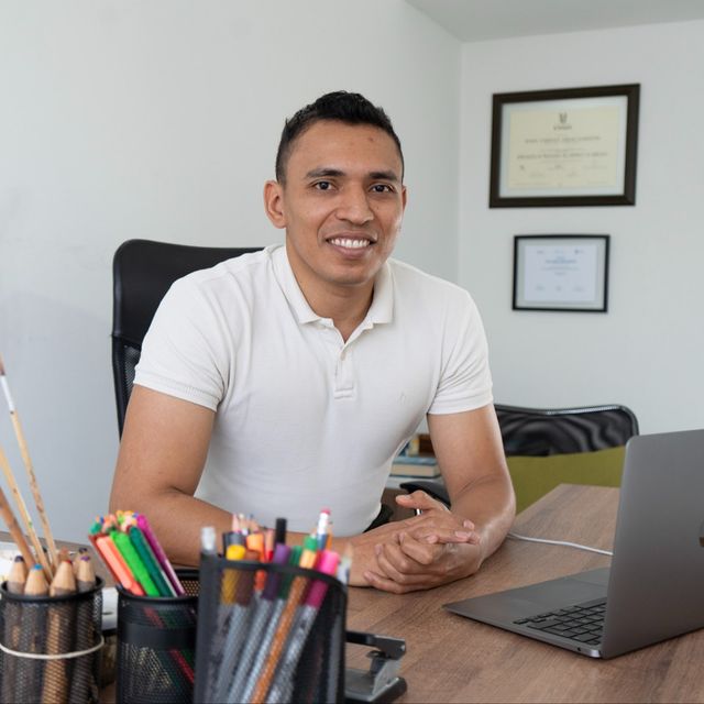 Juan Camilo Arias Garzon, Psicólogo Villavicencio