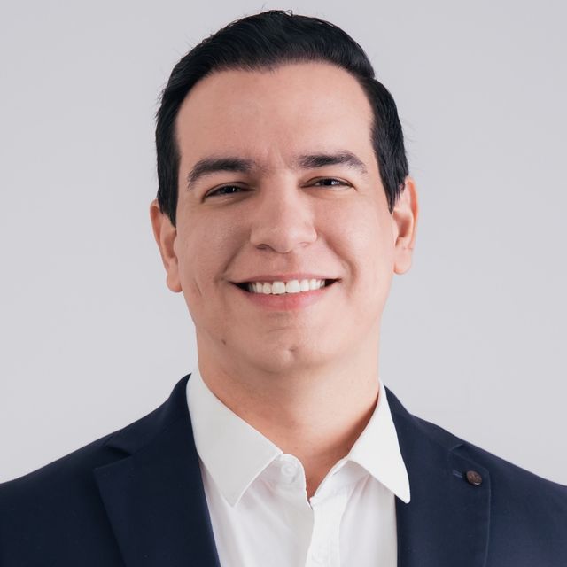 Paulo Lage, Urologista Franca