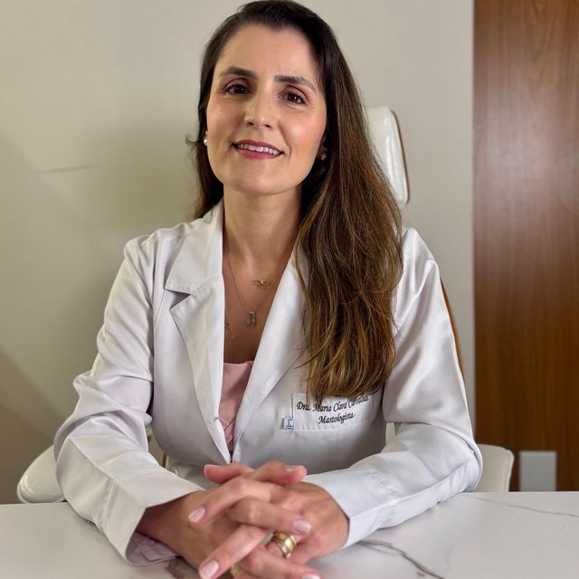 Maria Clara de Paula Carvalho, Mastologista Brasília