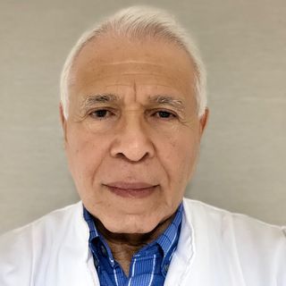 Dr. Enrique Cardozo Baudem