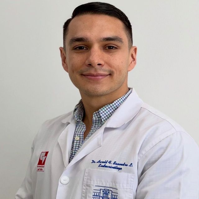 Harold Felipe Saavedra López, Endocrinólogo Cali