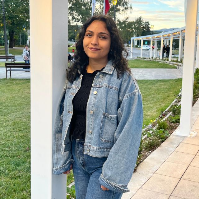 Javiera Antonia  Honores Peña, Psicólogo Valdivia