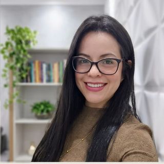 Natália Amanda, Psicanalista São José dos Campos
