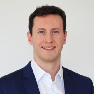 Dr. Lohran Anguera Lima