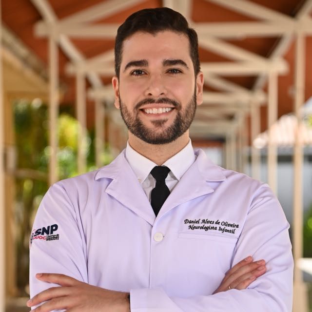 Daniel Alves de Oliveira, Neurologista Natal