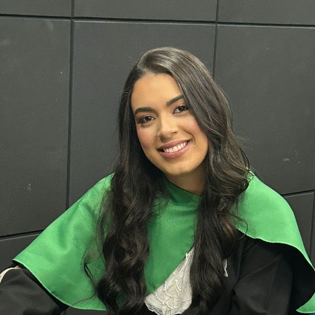 Gisele  Neves, Médico clínico geral Brasília