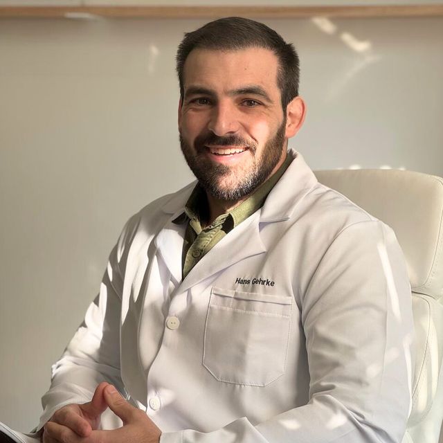 Hans  Gehrke, Especialista em Medicina Física e Reabilitação Porto Alegre
