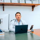 Dr. Adolfo Cabarcas C.