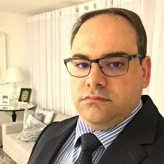 Jacques Lestingi, Especialista em Clínica Médica Jundiaí