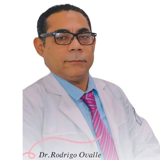 Rodrigo Enrique Ovalle Daza, Ginecólogo Ocaña
