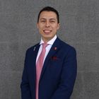 Dr. Mario Hernán Valencia Rivas