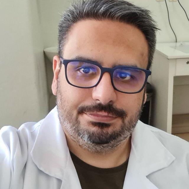 Leonardo Severo, Especialista em Clínica Médica Caxias Do Sul