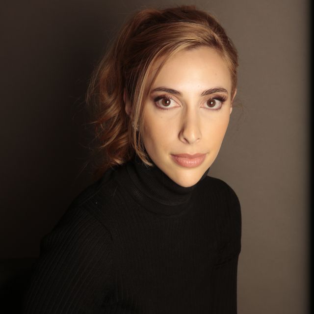 Isabella Regina  Albero Casale, Dermatologista São Paulo