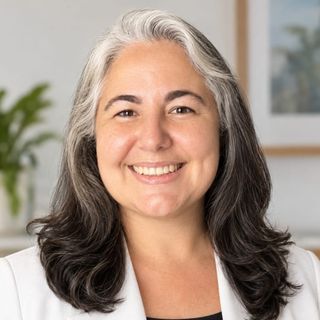 Dra. Clarissa Barros Madruga