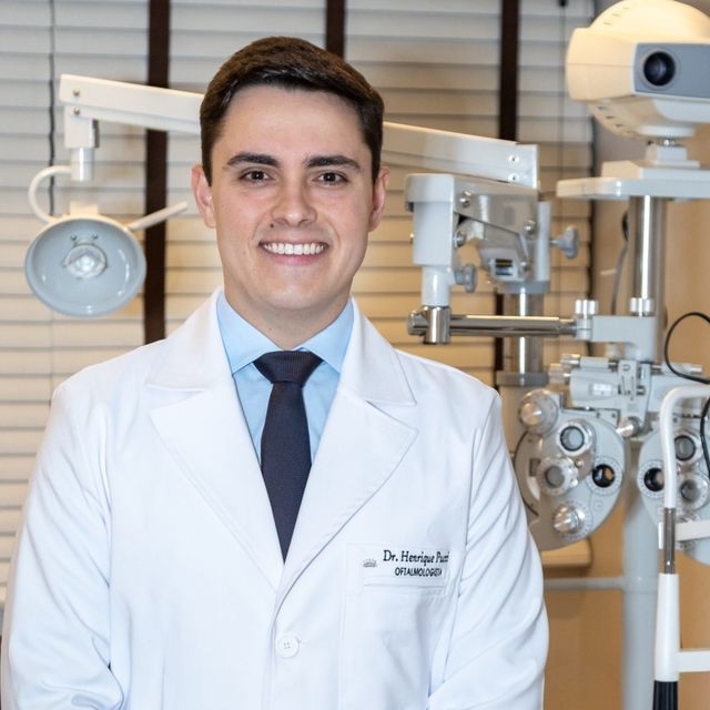 Henrique Pucci, Oftalmologista Brasília