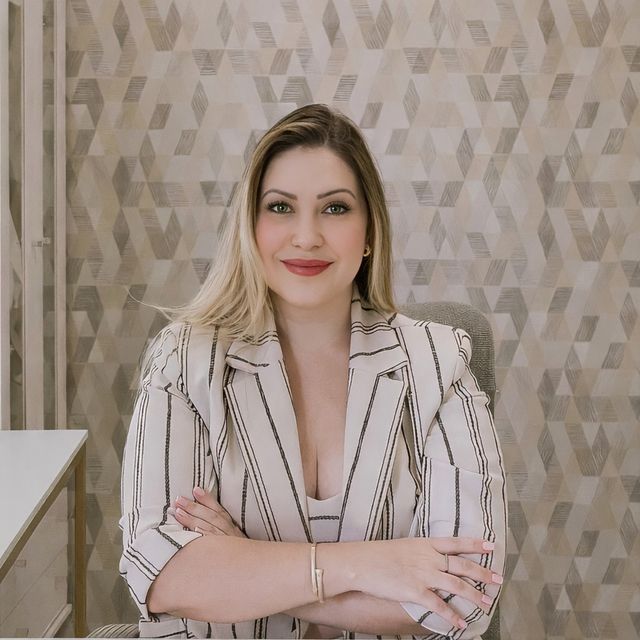 Paula  Santana Chimanski dos Santos, Terapeuta complementar Curitiba