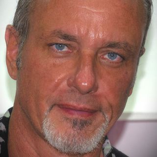 Acercar imagen: Aldo Gustavo Galante, Cirujano cardiovascular Capital Federal