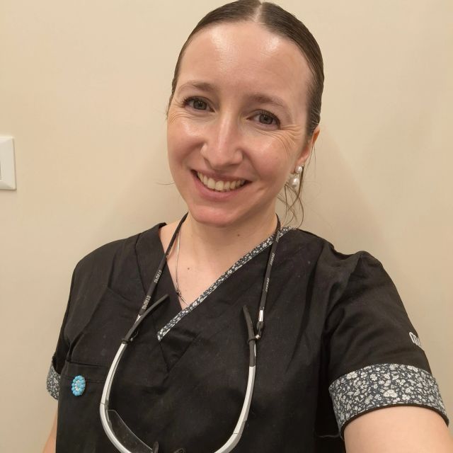 Florencia Bassi, Odontólogo Neuquén Capital