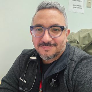 Acercar imagen: Alberto Muñoz De La Cruz, Médico general Santiago