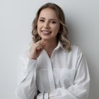 Dra. Giovana Martins