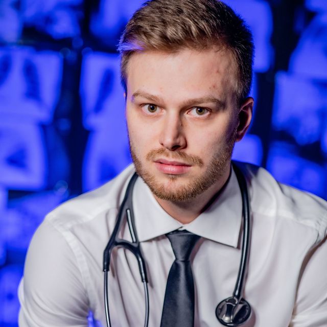 Jonas Spezia, Médico clínico geral Florianópolis