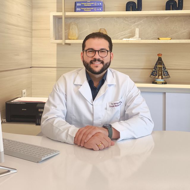 Rodrigo Klisman, Cirurgião vascular São Luís