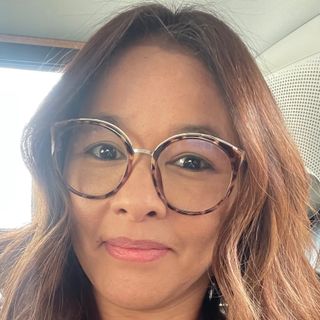 Luciana Naomi Tavaraya Carrer, Psicólogo São Paulo