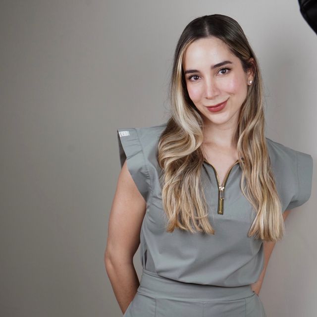 Lady Collazos, Odontólogo Cali