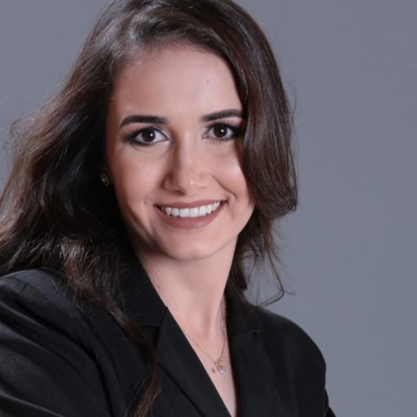 Merielle Rezende, Dentista Uberlândia