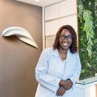 Dra. Lia Fernanda Lemos Calixto