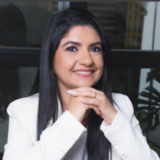 Ampliar imagem: Livia Carvalho Dias, Nutricionista Belém do Pará