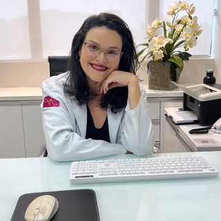 Renata Santos Neiva, Ginecologista Belo Horizonte