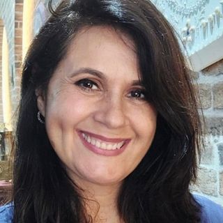 Dra. Selene Santos Pereira