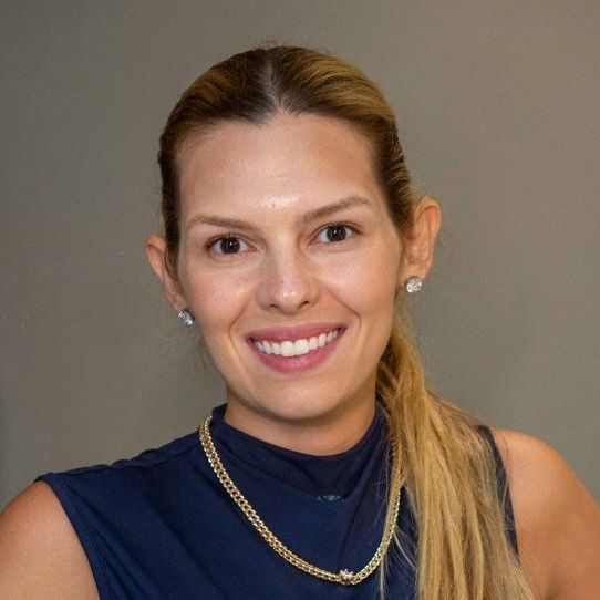 Luiza A. Barros, Ginecologista Rio de Janeiro