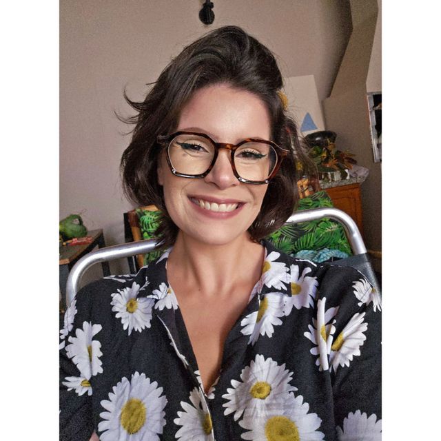 Gabriela Sanches, Psicanalista Londrina