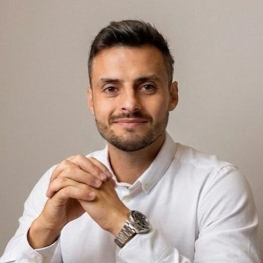 Sérgio Bernardino, Médico clínico geral Balneário Camboriú