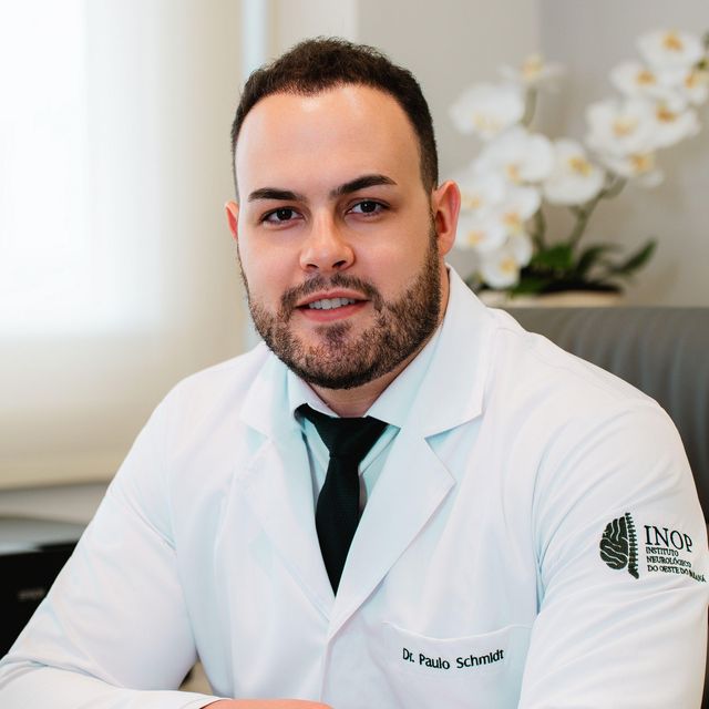 Paulo Ricardo Correa Schmidt, Neurocirurgião Cascavel