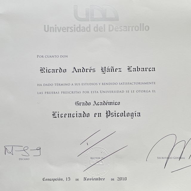 Acercar imagen: certificate 1
