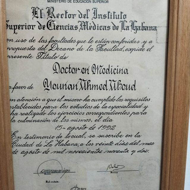 Acercar imagen: certificate 2