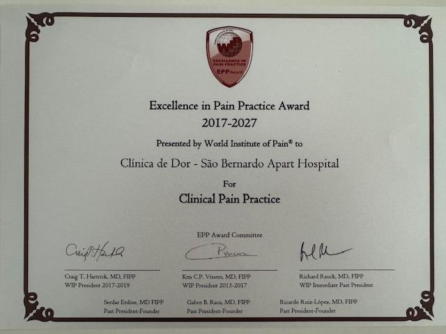 Ampliar imagem: certificate 12