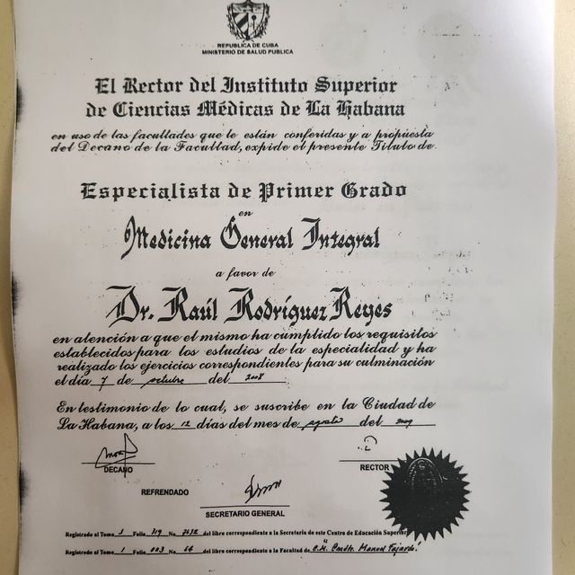Ampliar imagem: certificate 3