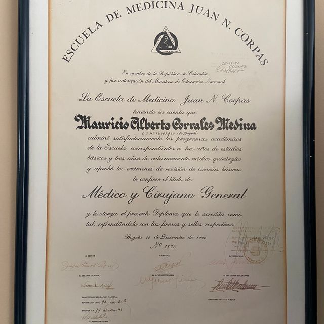 Acercar imagen: certificate 1