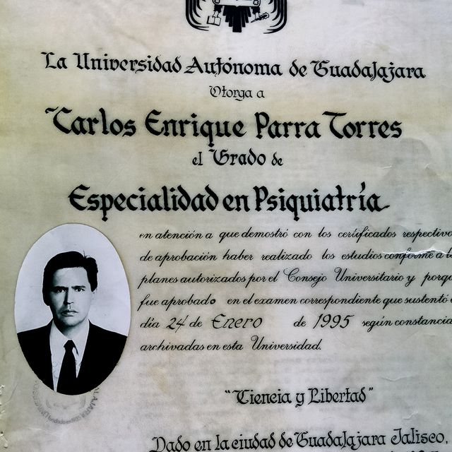 Acercar imagen: certificate 1