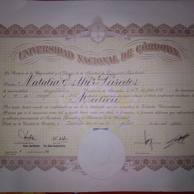 Acercar imagen: certificate 1